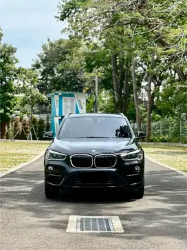 CASH Bmw X1 FACELIFT 2017 Low KM Like New