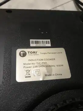 Kompor Induksi Tori 717