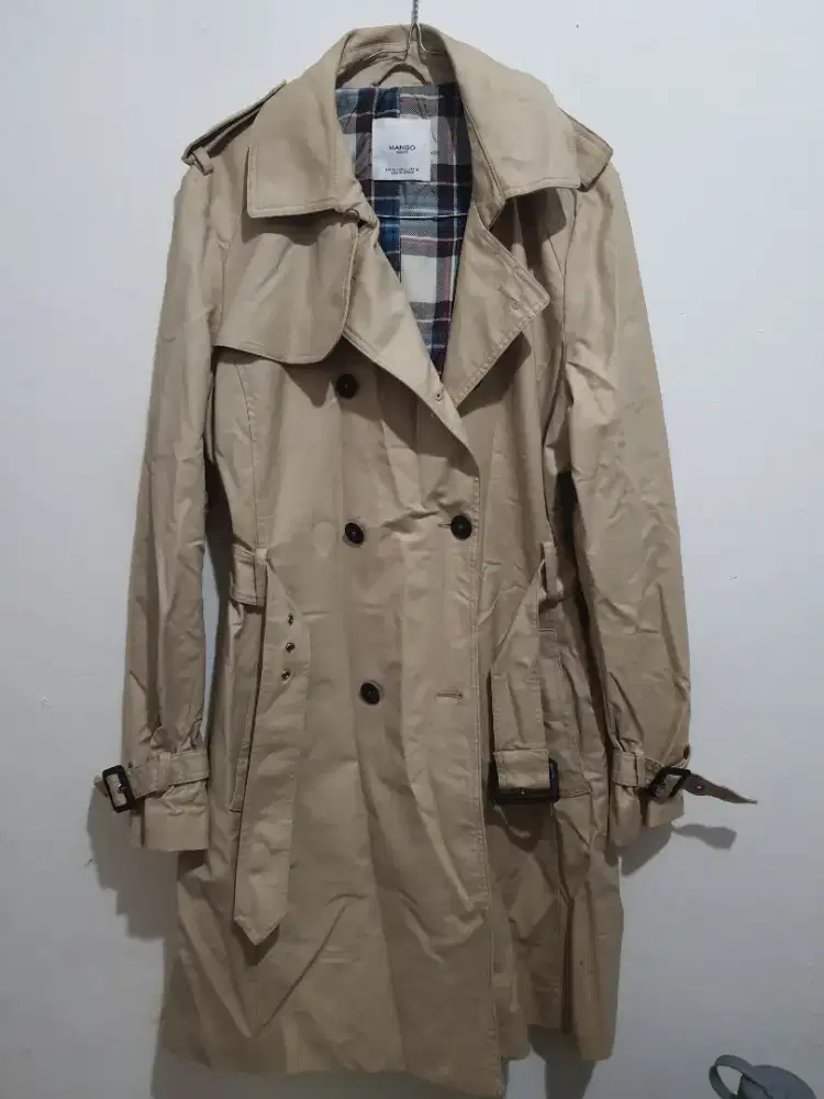 Coat merek Mango ori