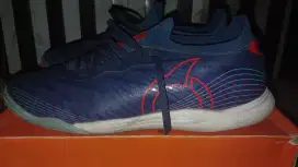 Sepatu futsal ortuseight catalyst liberte v2 in size 45