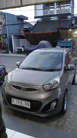 All new kia Picanto 2012 manual abu-abu