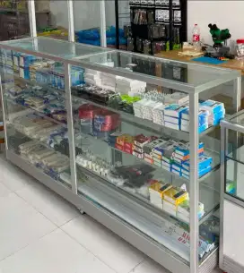 Jual etalase ukuran 40*200*100 pintu nya 1
