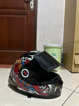 Helm Zeus 826 Bk16