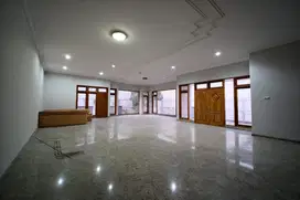 BEST DEAL RUMAH MEWAH TERAWAT LANTAI MARMER TAMAN HUNIAN SATELIT