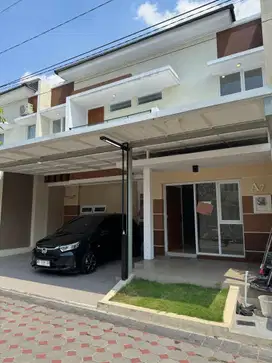 Rumah 2 Lantai Dekat Malioboro Dalam Perumahan Di Nogosaren Gamping