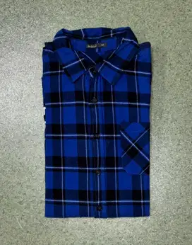 Kemeja Flanel Lengan Panjang