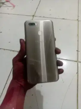 Jual hp oppo a7 ram 4 64