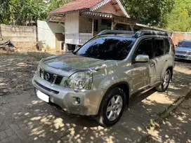 cash/TT xtrail xt 2.5 matic ccrvv hhrvv russh tterioos tuker tambah