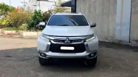 Km19rb mitsubishi pajero sport dakar 2019 sunroof putih diesel