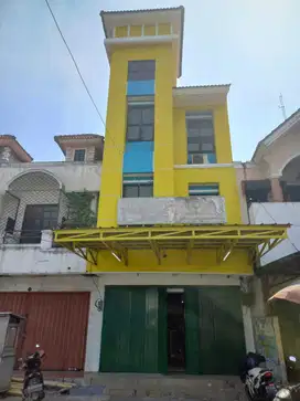 Disewakan Ruko Rapi di Taman Harapan Baru Bekasi