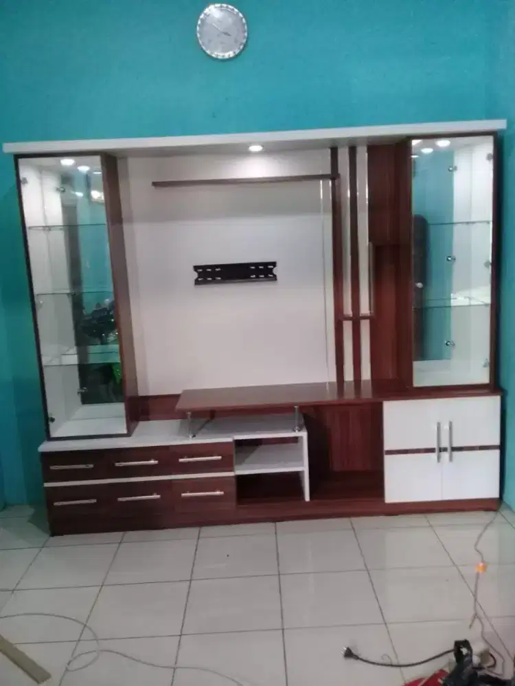 Lemari tv jumbo