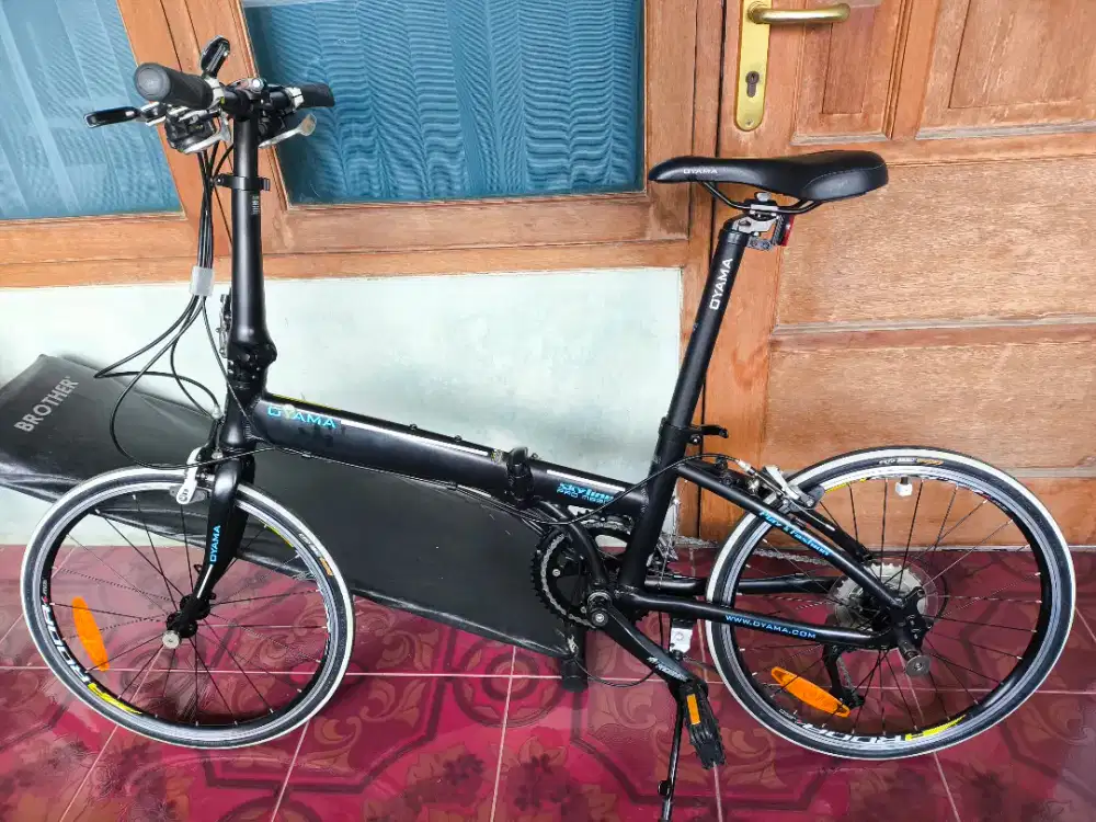 Sepedah lipat oyama m990 pro