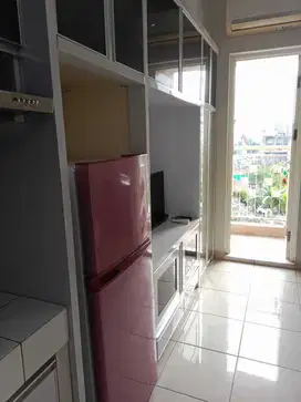 Disewakan Studio Furnish Apartemen Springlake Summarecon Bekasi