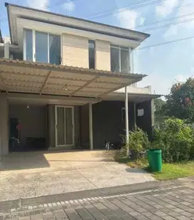 Rumah 2 lantai Mewah Murah