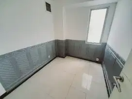 Unit Langka 3BR Unfurnished Samping Mall Apartemen Bassura City