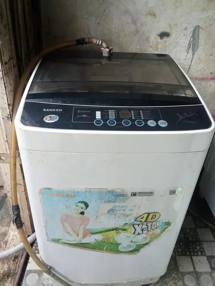 Mesin cuci DENPOO otomatis
