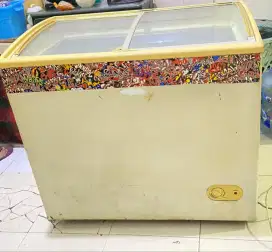 Freezer frozen food