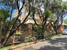 Dijual Rumah Mewah Harga Tanah Kemang Pratama Bekasi