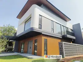 Rumah Baru Huk Selatan dan Timur di Icon BSD Cluster Cosmo