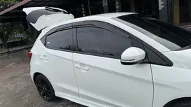 Honda Brio RS M/T 2022 – Kondisi Istimewa, Full Servis Resmi