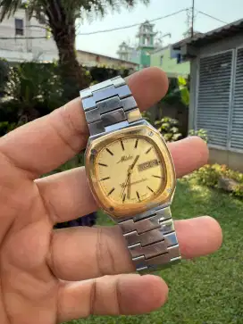 Jam Mido Commander OAK
