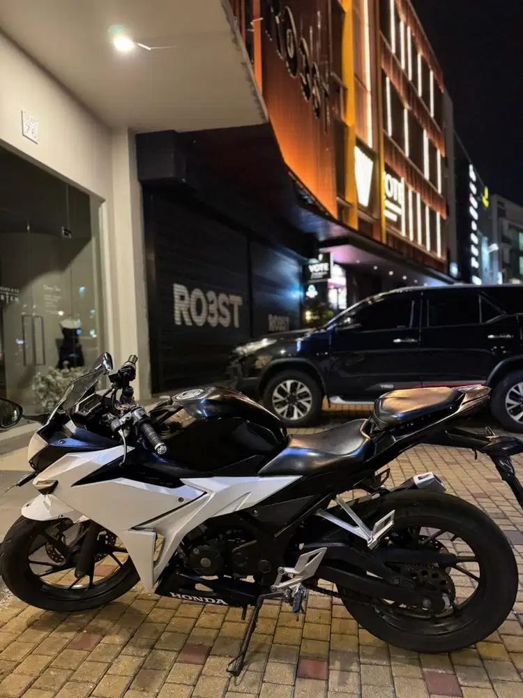 Cbr 150 tahun 2017 mulus no cacad edisi simpanana