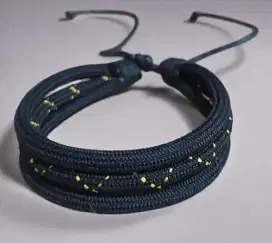 Acesoris Gelang Tangan Hitam Outdoor