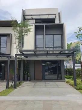Rumah 3 Lantai Park Serpong Tipe GoldTops By LIPPO