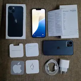 iPhone 13 128gb hitam resmi iBox bonus kepala charger apple original