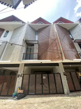 RUMAH KOS MEWAH DEKAT KAMPUS UB UM DAN UIN