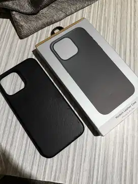 Iphone 15 pro max casing nomad