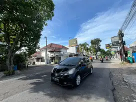 8 MENIT UGM, Tanah Jogja Jl Kabupaten, Prospek Kost Villa Ringroad