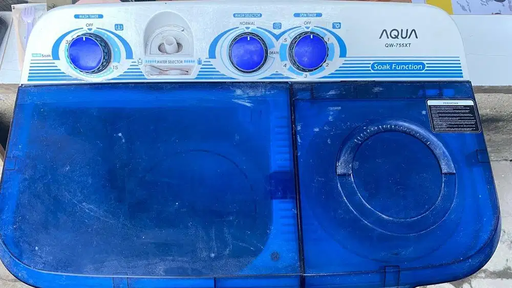 Mesin Cuci AQUA 2 tabung