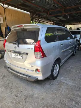 Toyota Avanza 2013 Bensin