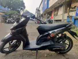 Jual mtr beat Lmpu dpn longgar pjk of 2bln surat lengkap 2010/2011