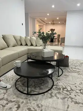 Rumah Minimalis Luas, lega, ada kolam renang