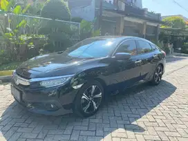 Honda Civic 2017 Bensin