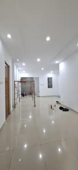Di Jual Rumah Kota Wisata  Selesai Renov