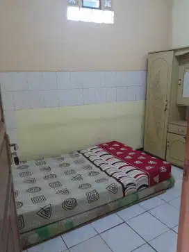 Di sewakan rumah kost albiya