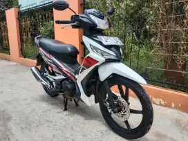 Honda Supra x 125 cw fi th 2015 tinggal gass