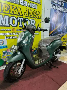 Scoopy Prestige 2023/22 AJM