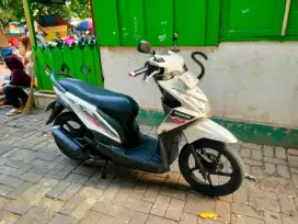 Honda Beat 110cc PGM-FI Pajak Hidup Thn 2013