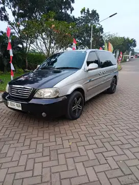 Kia Sedona 2005 Bensin