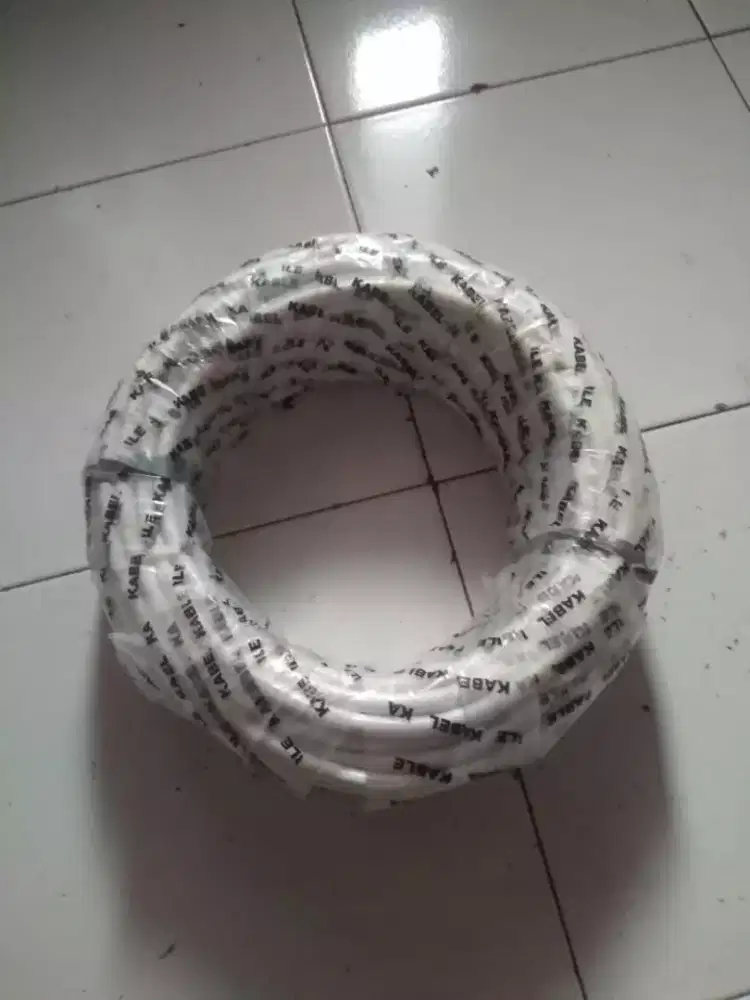Kabel listrik NYM 3'mata Kawat Tembaga