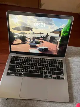 macbook M1 2020, 256GB