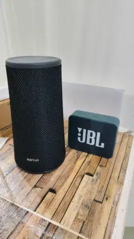 Speaker Earfun UBOOM, JBL GO 2