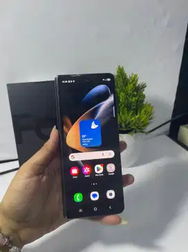 SAMSUNG Z FOLD 4 5G RAM 12/512GB ORIGINAL SEIN NORMAL 


NORMAL