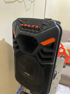 Advance Speaker Bluetooth K881