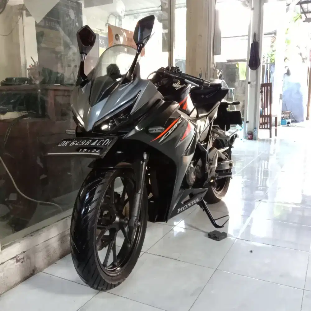 DP 2,8 JT/ BUNGA MENURUN 2% / HONDA CBR 150 TAHUN 2019