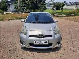 Toyota Yaris E AT 2012 Dp 10jta